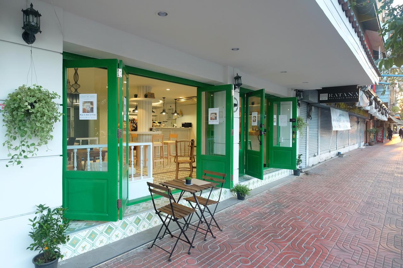 Ratana Boutique Hostel Bangkok Exterior photo